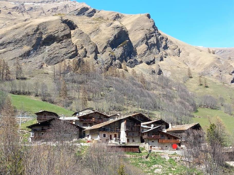 L'Estela Meleze Exteriör bild
